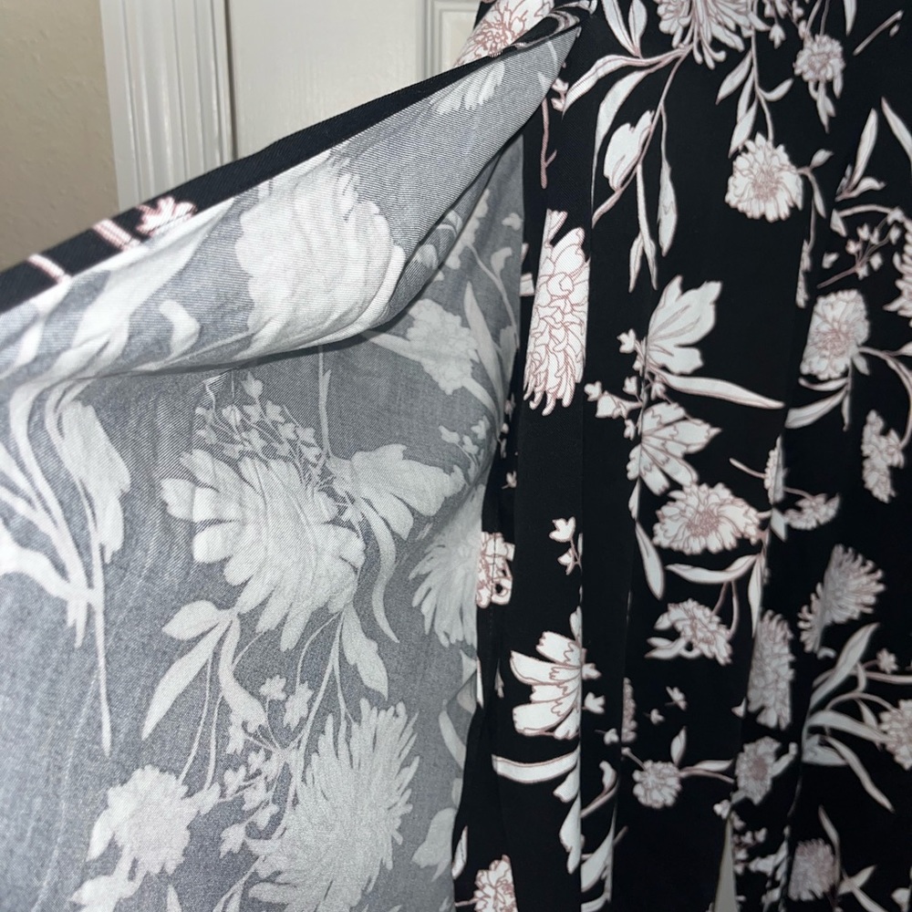 Maurice’s Floral Gaucho Flyaway Pants Sz XXL - Picture 9 of 12